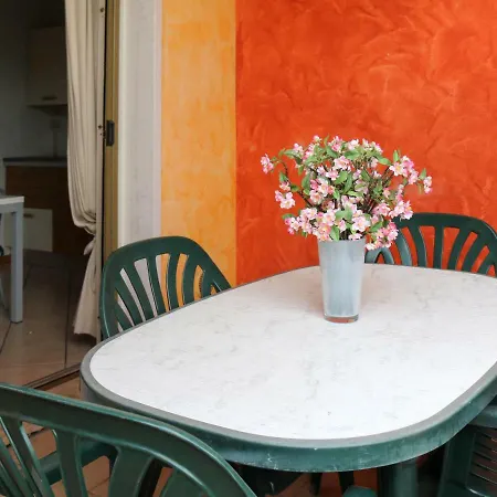 Le Camelie 137s Lazise