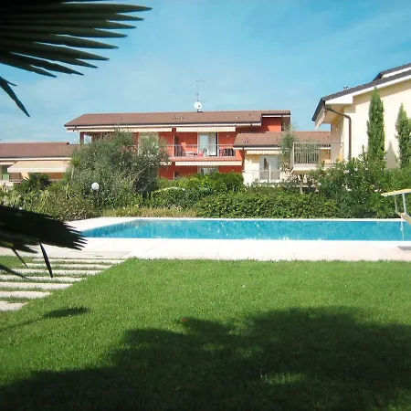 Apartment Le Camelie 137s *