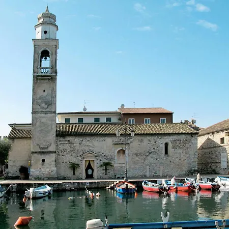 Le Camelie 137s * Lazise